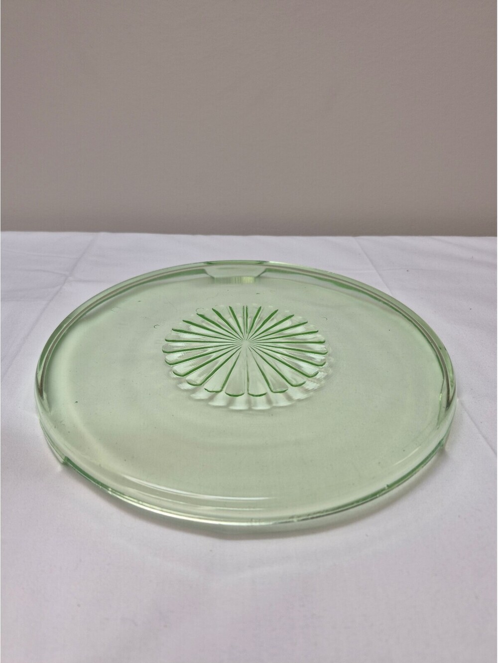 Vintage Tiffin Glass Green Depression Glass Round Cake Platter with Sunburst J17